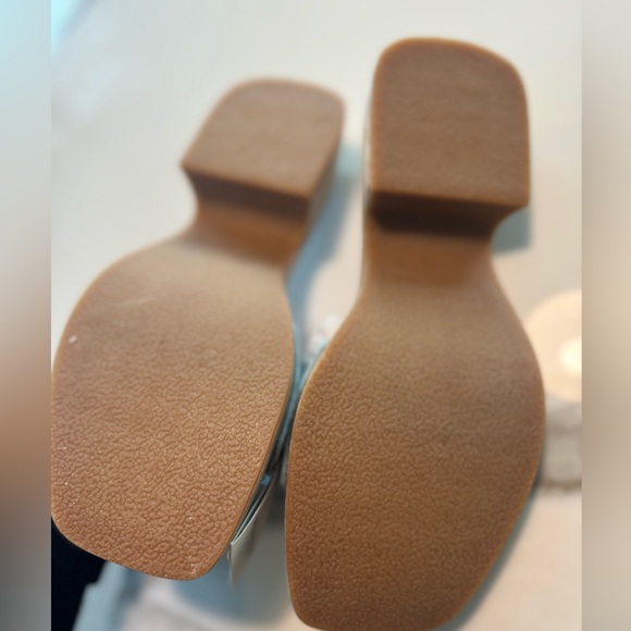 Pull and bear sandals brand new - Picture 3 of 5